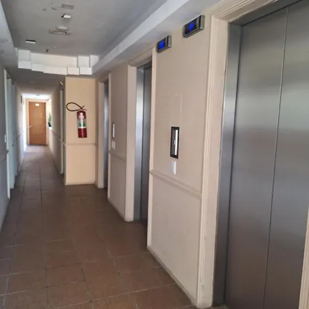 Flat Na Beira-mar De Fortaleza-ce Apartamento *